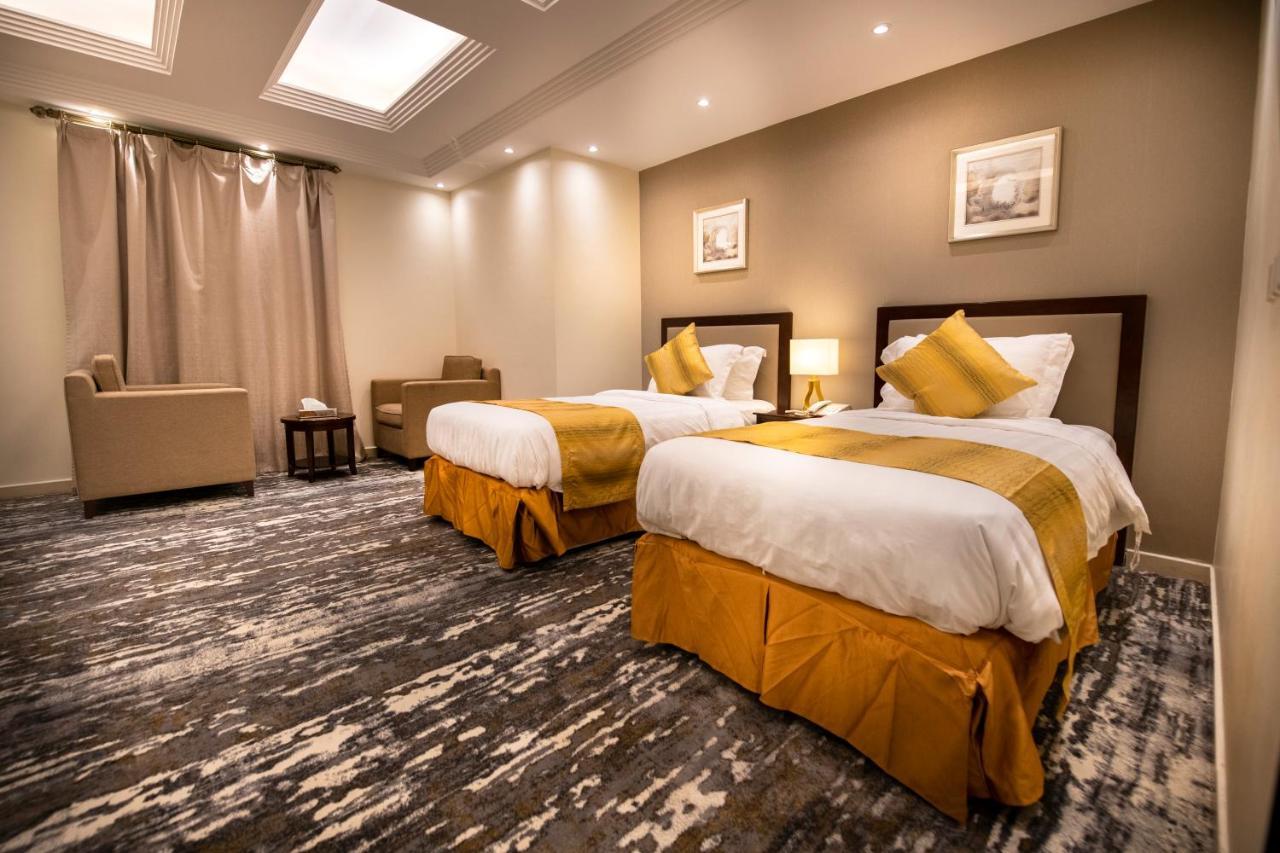 Golden Rose Hotel